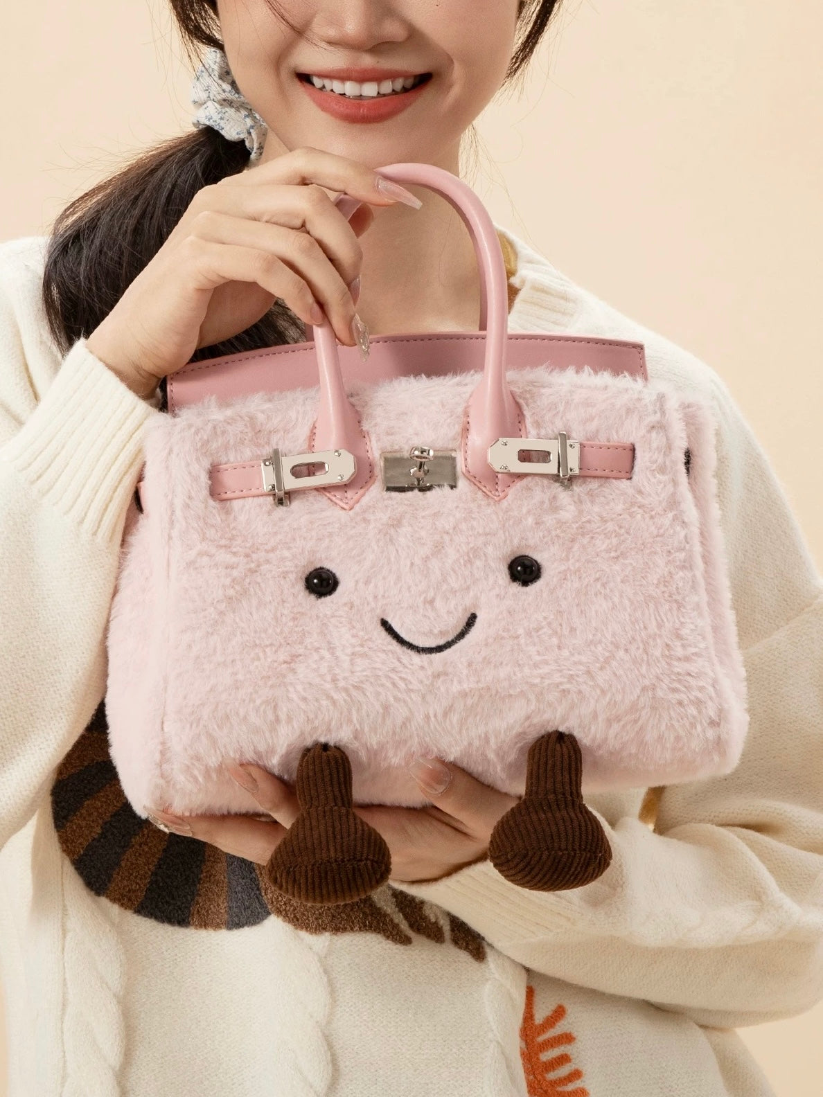Plush Fluffy Bag – Soft Statement Tote for Everyday Style